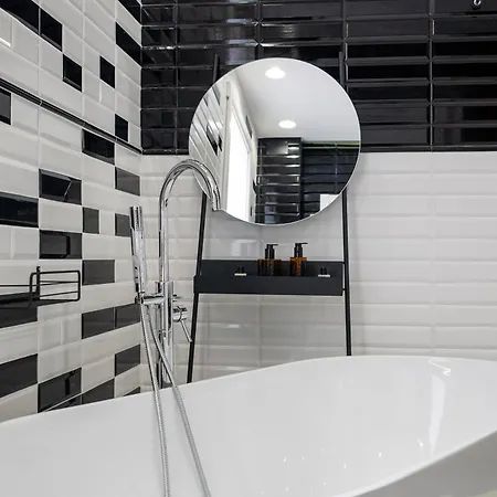 Dreamers In Belsiana Condotti Int 9 Apartment