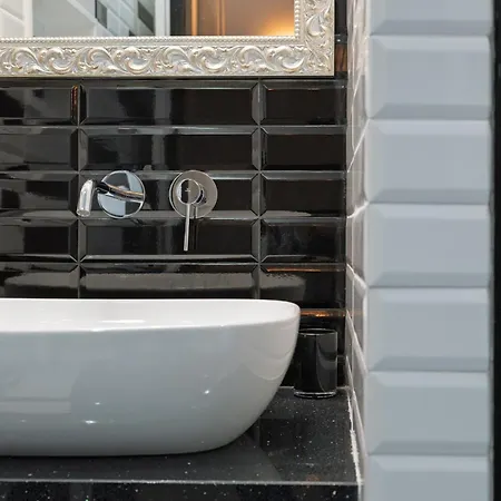 Apartment Dreamers In Belsiana Condotti Int 9 *
