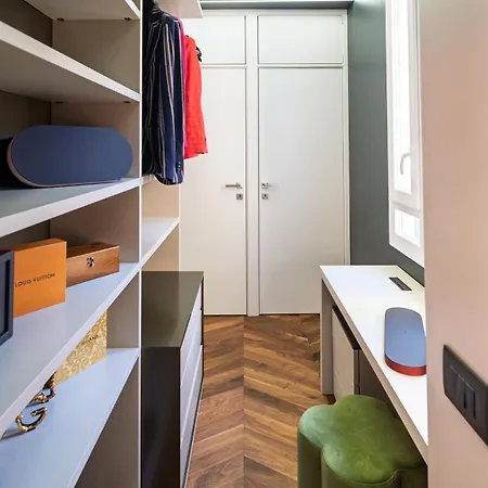 Dreamers In Belsiana Condotti Int 9 Apartment