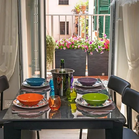 Dreamers In Belsiana Condotti Int 9 Apartment